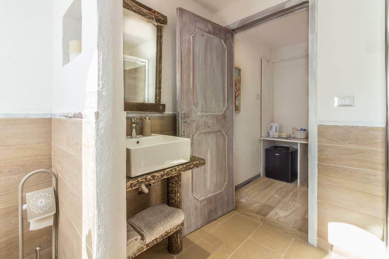 Maricciolu Suites And Apartments Olbia Kültér fotó