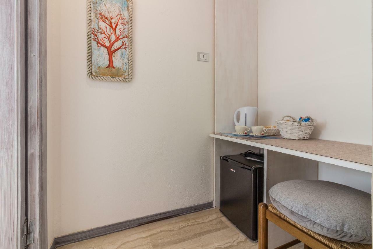 Maricciolu Suites And Apartments Olbia Kültér fotó